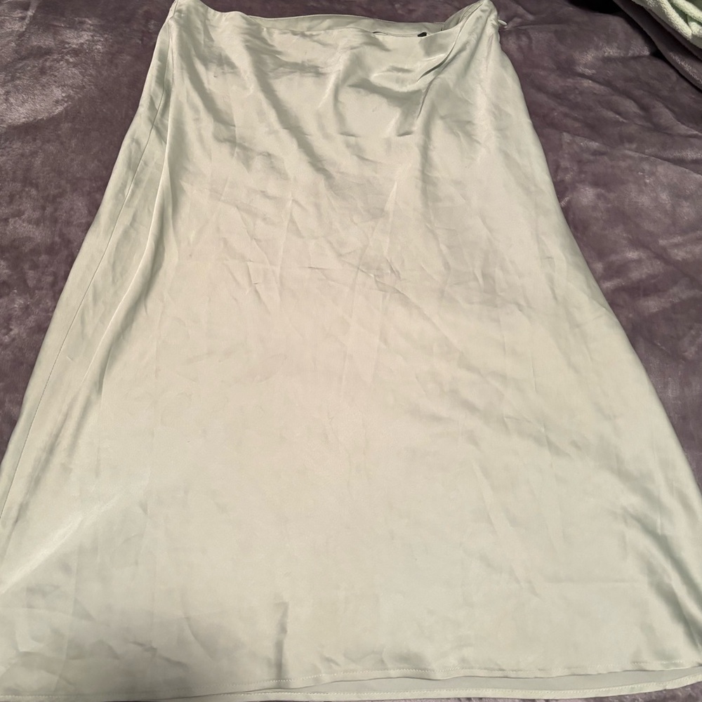H&M Mint green midi satin skirt